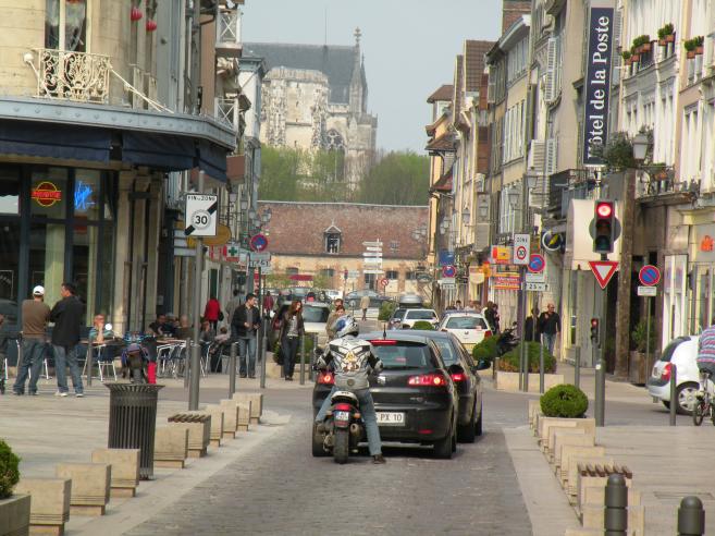 vue réduite de la rue Zola